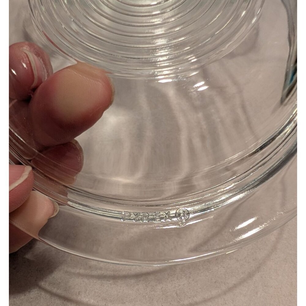 Pyrex 602-C Clear Glass Oval Casserole Dish with Ribbed Lid - Picture 5 of 16